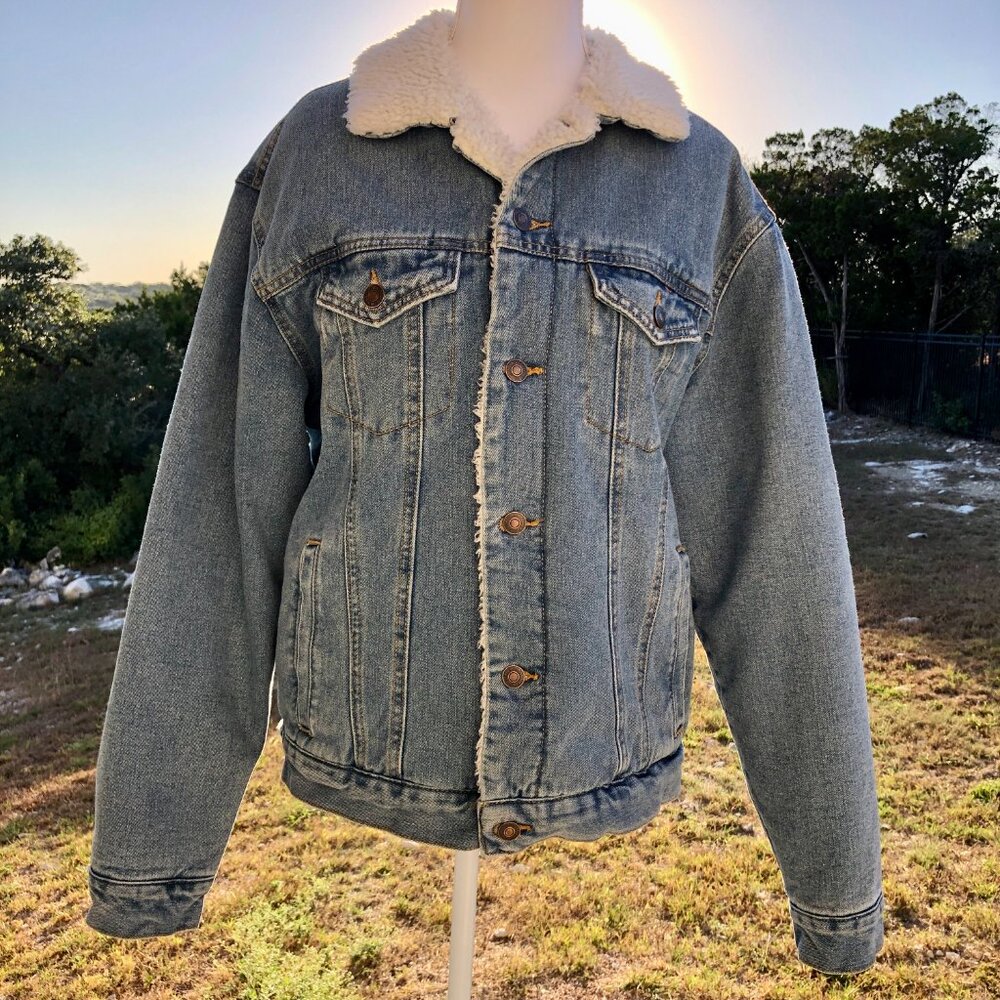 Blue Jean Denim Trucker Jacket Sherpa Lining Men's Medium Forever 21 Fall Winter
